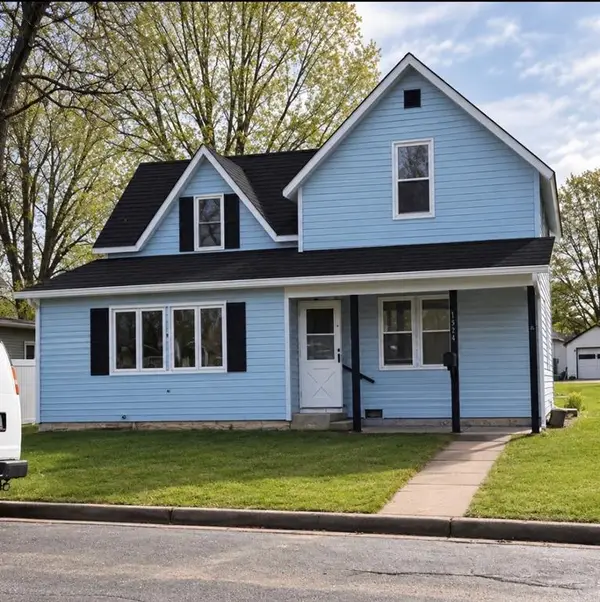 1514 Douglas Street, Menomonie, WI 54751