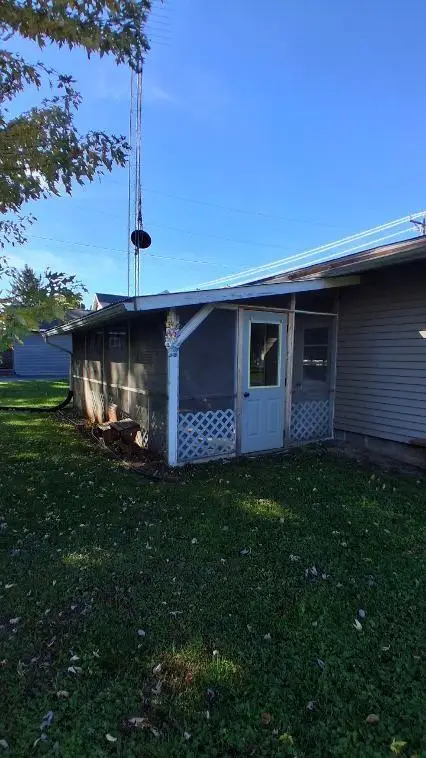 506 Pease Street, Augusta, WI 54722 - #2