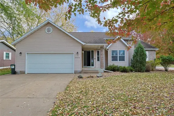 3003 Green View Drive, Eau Claire, WI 54703