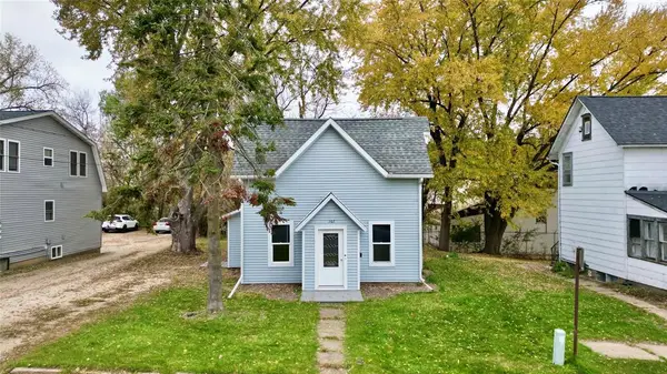107 4th Street, Menomonie, WI 54751
