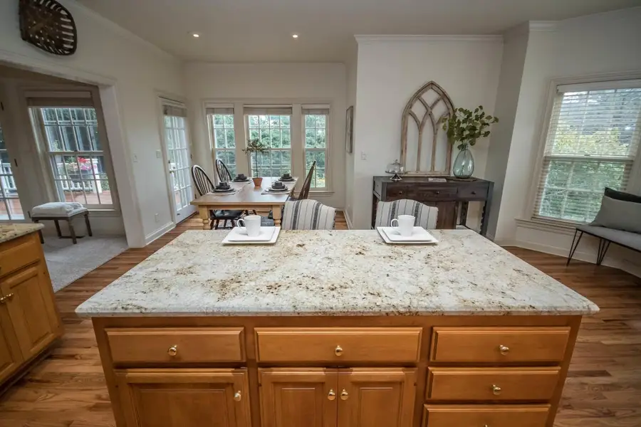 2270 Vincent DRIVE, Brookfield, WI 53045 - Image #3