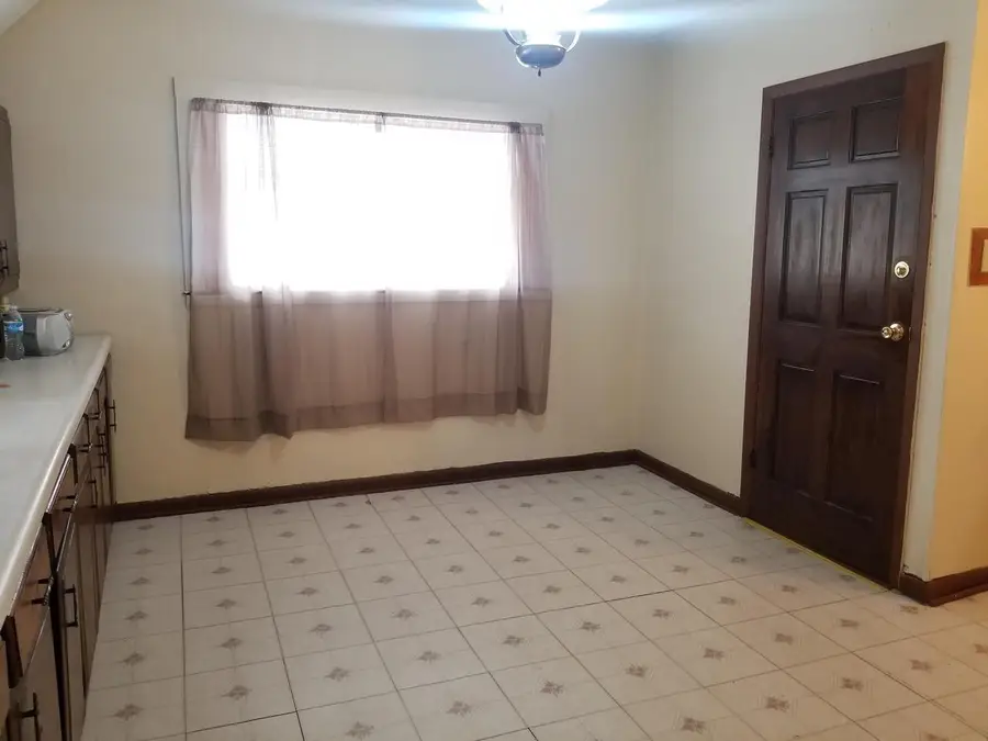 1535 N 37th STREET, Milwaukee, WI 53208 - Image #3