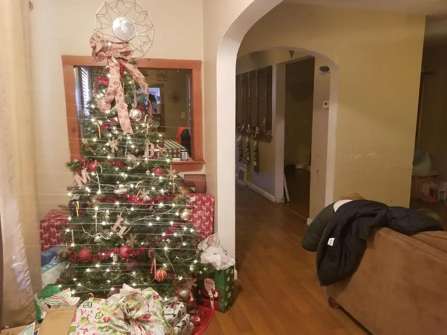 2117 N Palmer STREET, Milwaukee, WI 53212 - Image #2