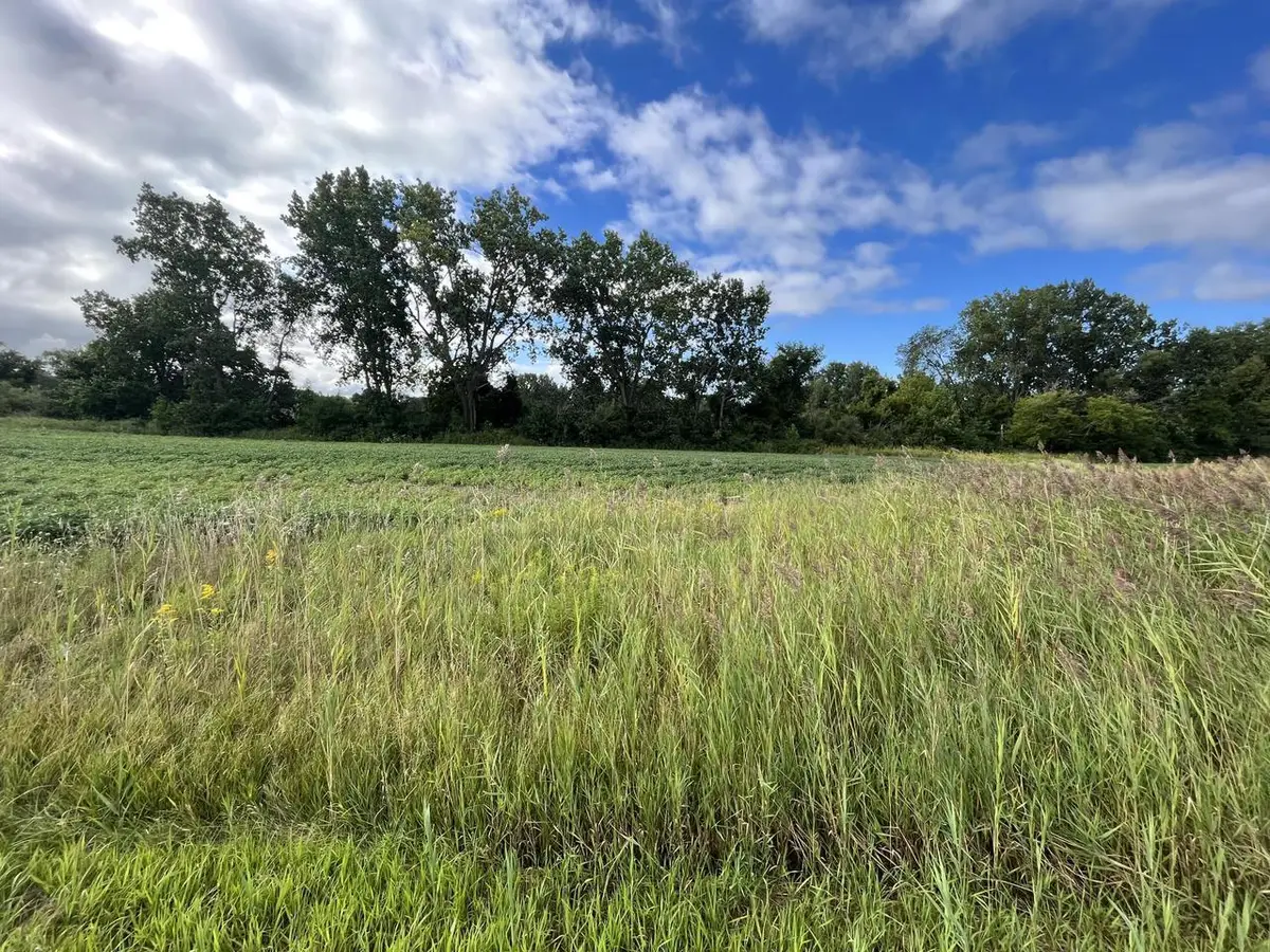 3431 E FITZSIMMONS ROAD, Oak Creek, WI 53154 - Image #1