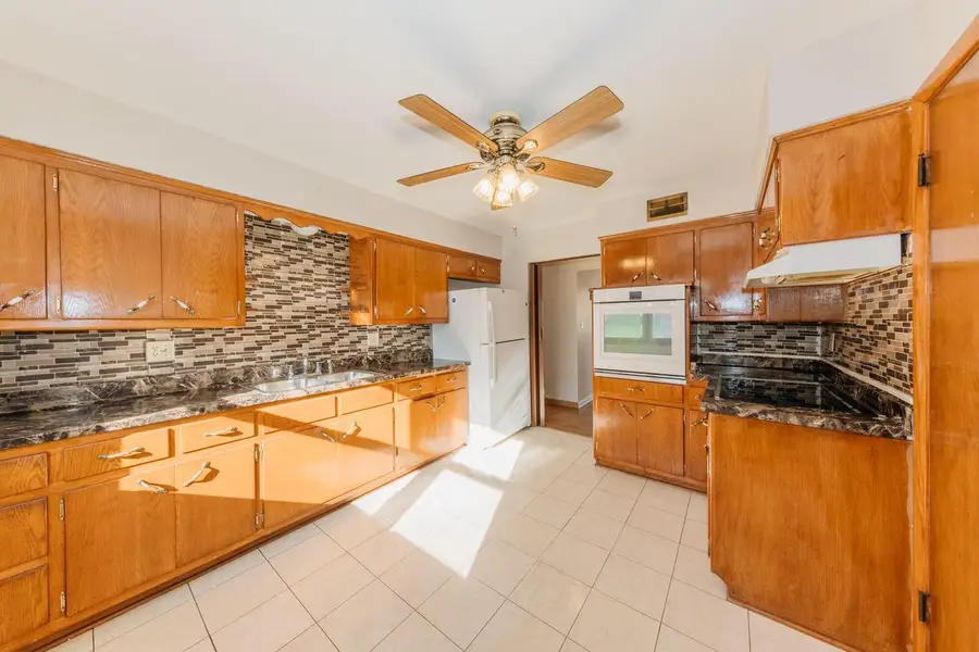 4057 N 60th STREET #4059, Milwaukee, WI 53216 - Image #2