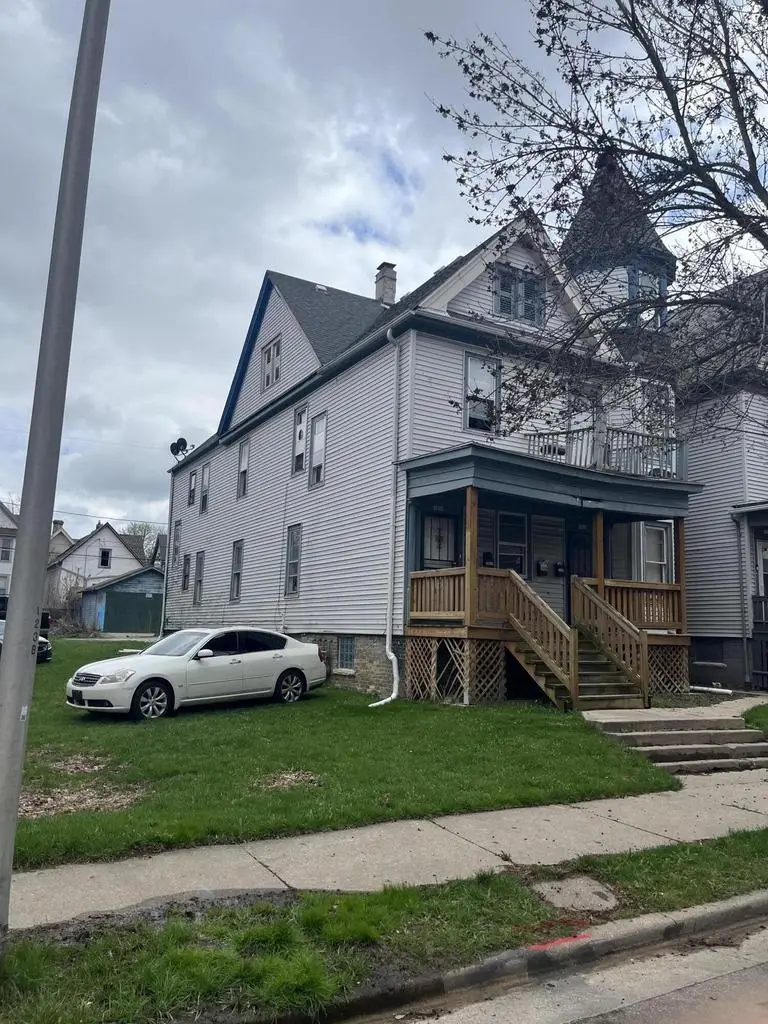 1232 25th STREET #1234, Milwaukee, WI 53205 - #2