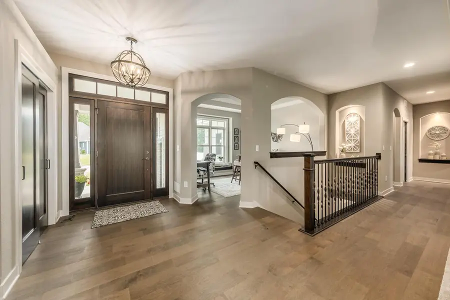 N75W23789 Hidden Oaks COURT, Sussex, WI 53089 - #2