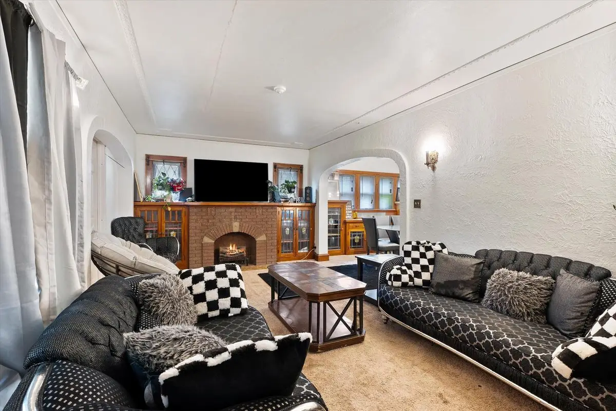 4039 N 24th PLACE, Milwaukee, WI 53209 - Image #1