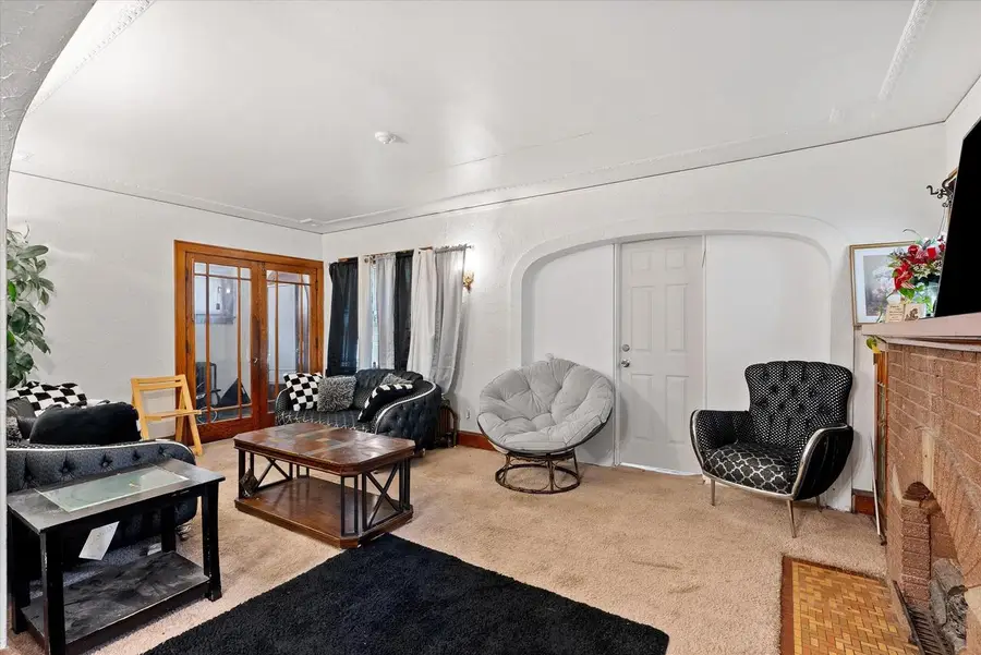 4039 N 24th PLACE, Milwaukee, WI 53209 - Image #3