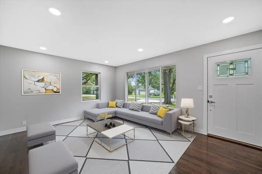 15730 W Pleasant DRIVE, New Berlin, WI 53151 - #2