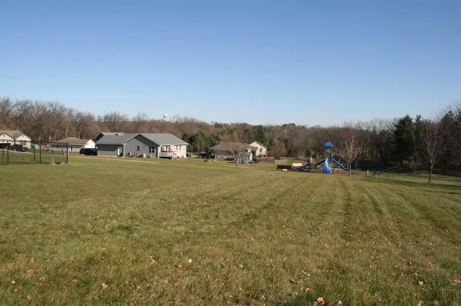L26 Lake View Avenue, Merrimac, WI 53561 - Image #2