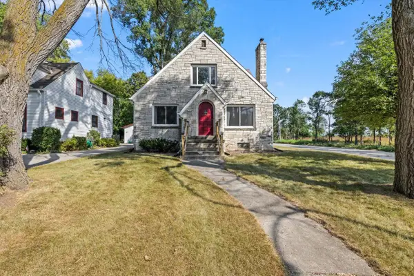 6206 N 105th STREET, Milwaukee, WI 53225