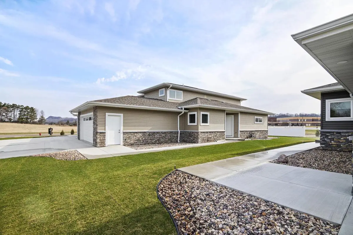 1200 Sween DRIVE #2, Holmen, WI 54636 - Image #1