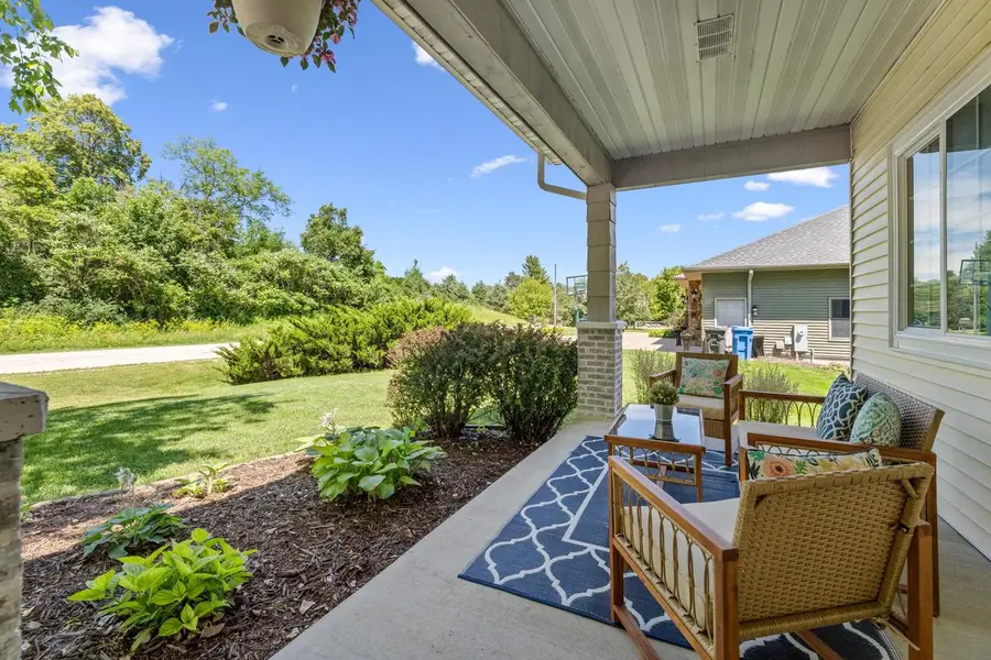 271 Garvin Heights ROAD E, Winona, MN 55987 - Image #3