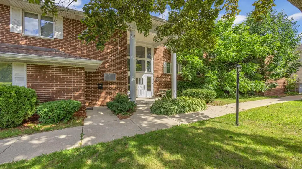 615 Michigan AVENUE #617, Sheboygan, WI 53081 - Image #1