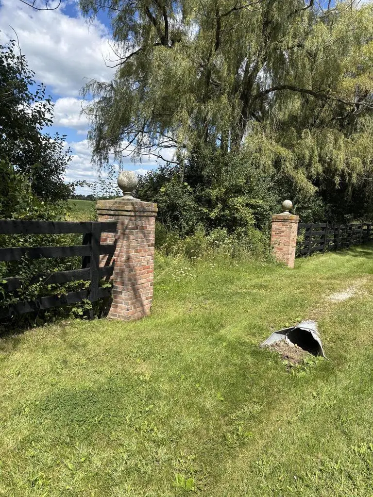 00 W RIVERWOOD LANE S10 T8N R17E LANE, Oconomowoc, WI 53066 - Image #2