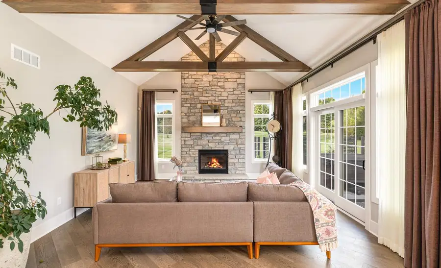 11553 N Creekside COURT #67W, Mequon, WI 53092 - Image #2