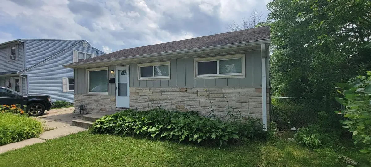 7823 W Herbert AVENUE, Milwaukee, WI 53218 - Image #1