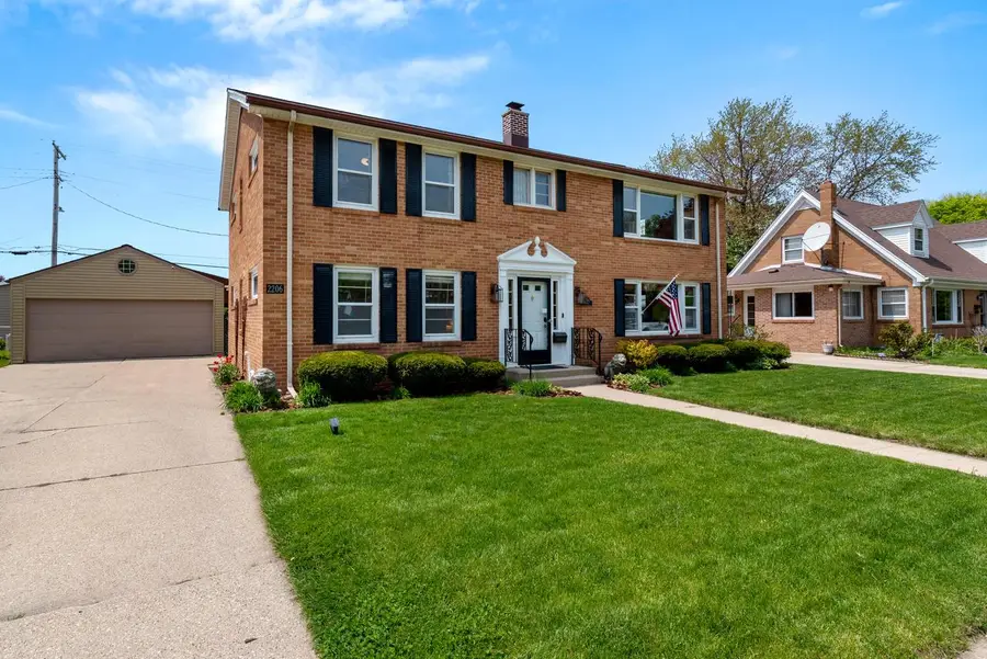 2206 N Main STREET, Racine, WI 53402 - #3