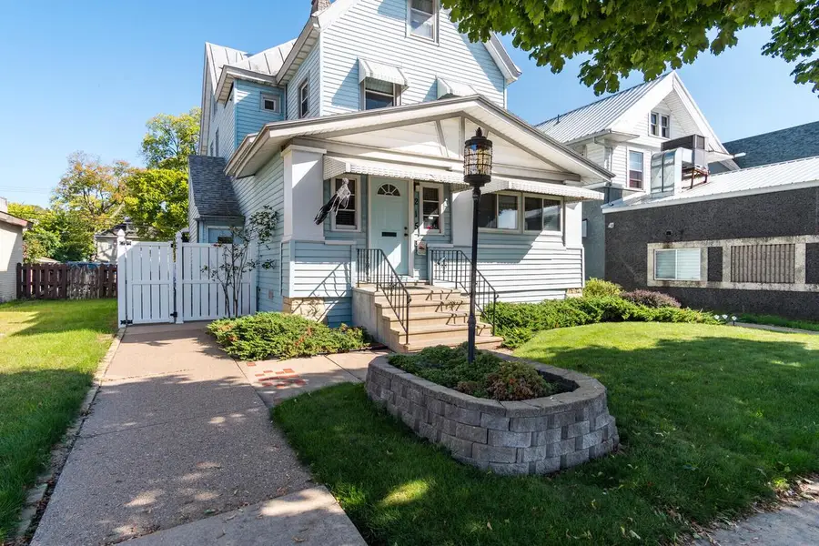 215 7th STREET S, La Crosse, WI 54601 - Image #2