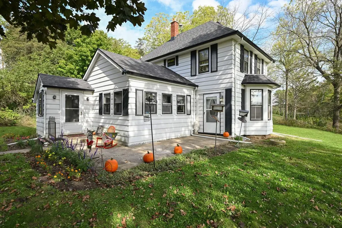 S96W22870 River Oaks DRIVE, Big Bend, WI 53103 - Image #1