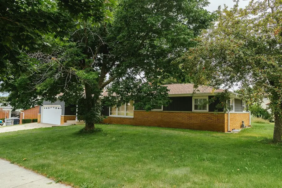 2157 W Henry AVENUE, Milwaukee, WI 53221 - Image #3