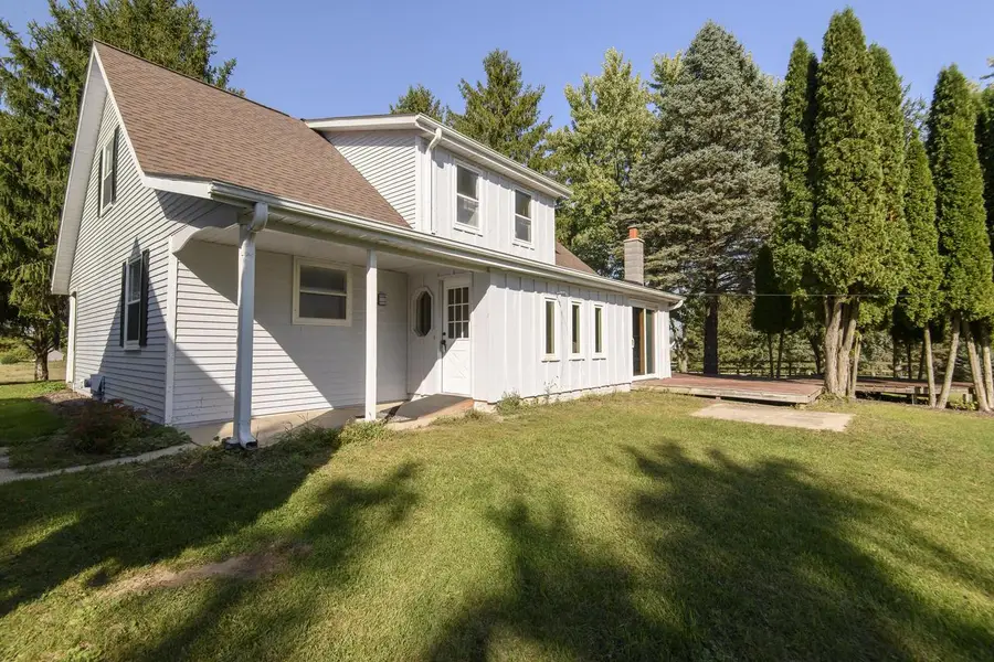 N79W33915 Petersen ROAD, Oconomowoc, WI 53066 - Image #2