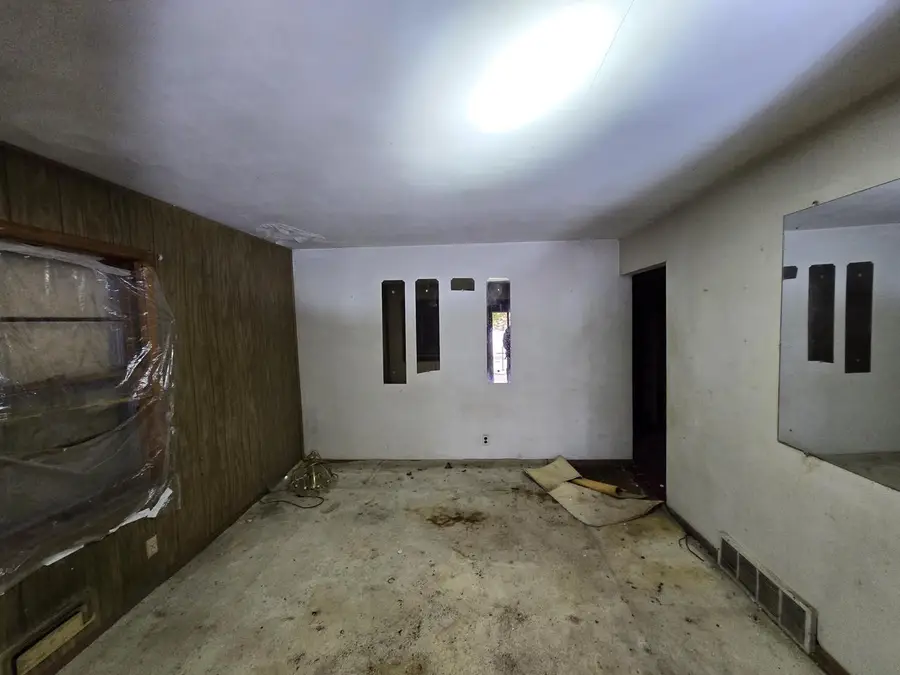 4469 N 20th STREET, Milwaukee, WI 53209 - #3