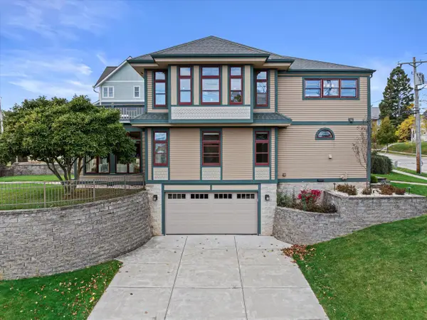 205 W Jackson STREET, Port Washington, WI 53074