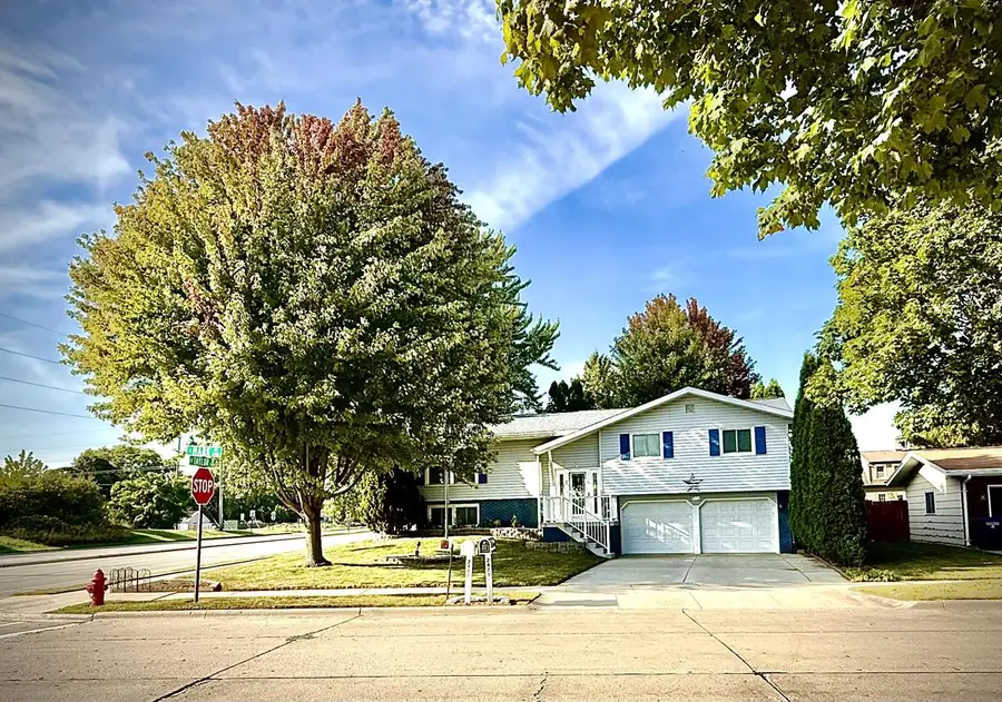 2471 E Mark DRIVE, Sheboygan, WI 53083 - Image #3