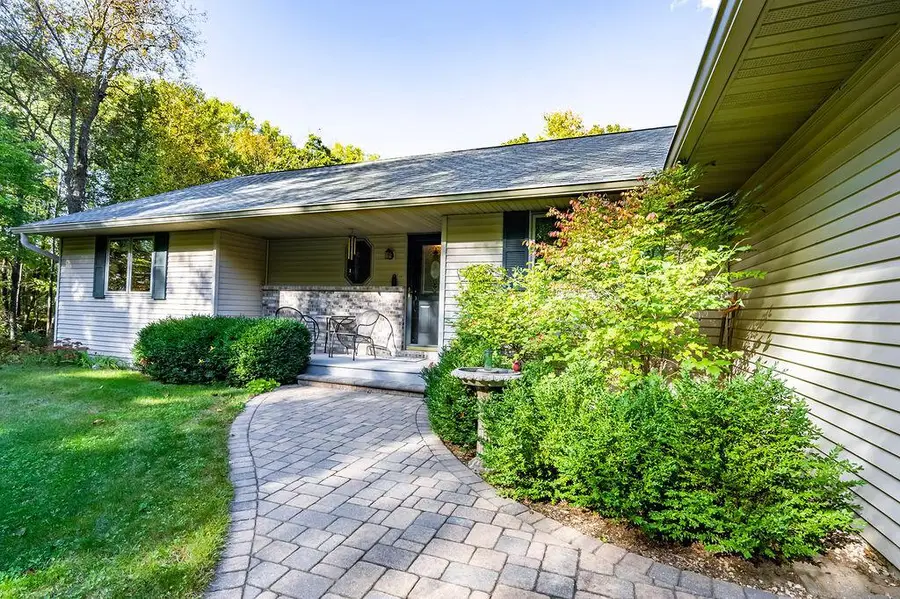 W6616 County Road V, Holmen, WI 54636 - Image #2