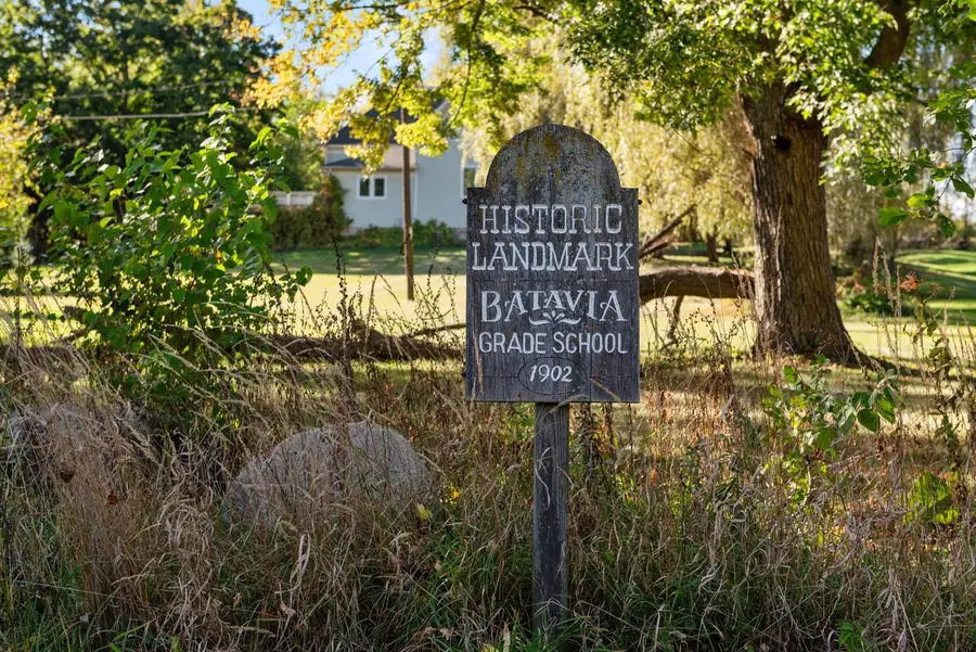 W7155 School DRIVE, Adell, WI 53001 - Image #2