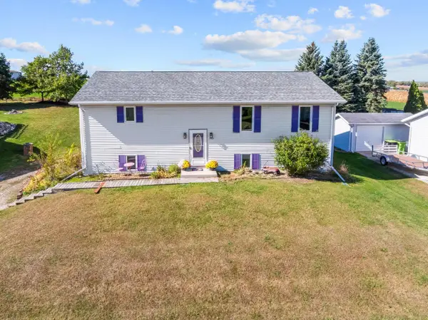 2419 Monroe STREET, New Holstein, WI 53061