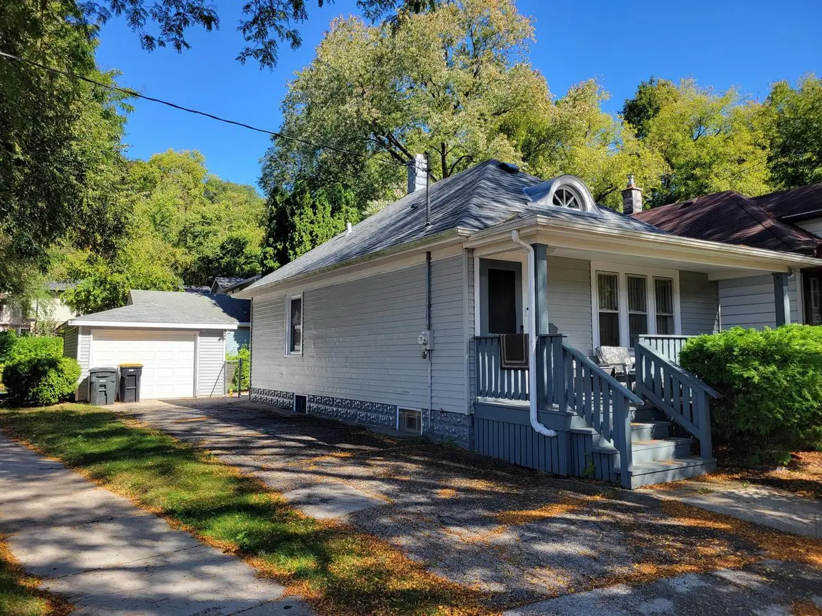 6850 St James STREET, Wauwatosa, WI 53213 - Image #1