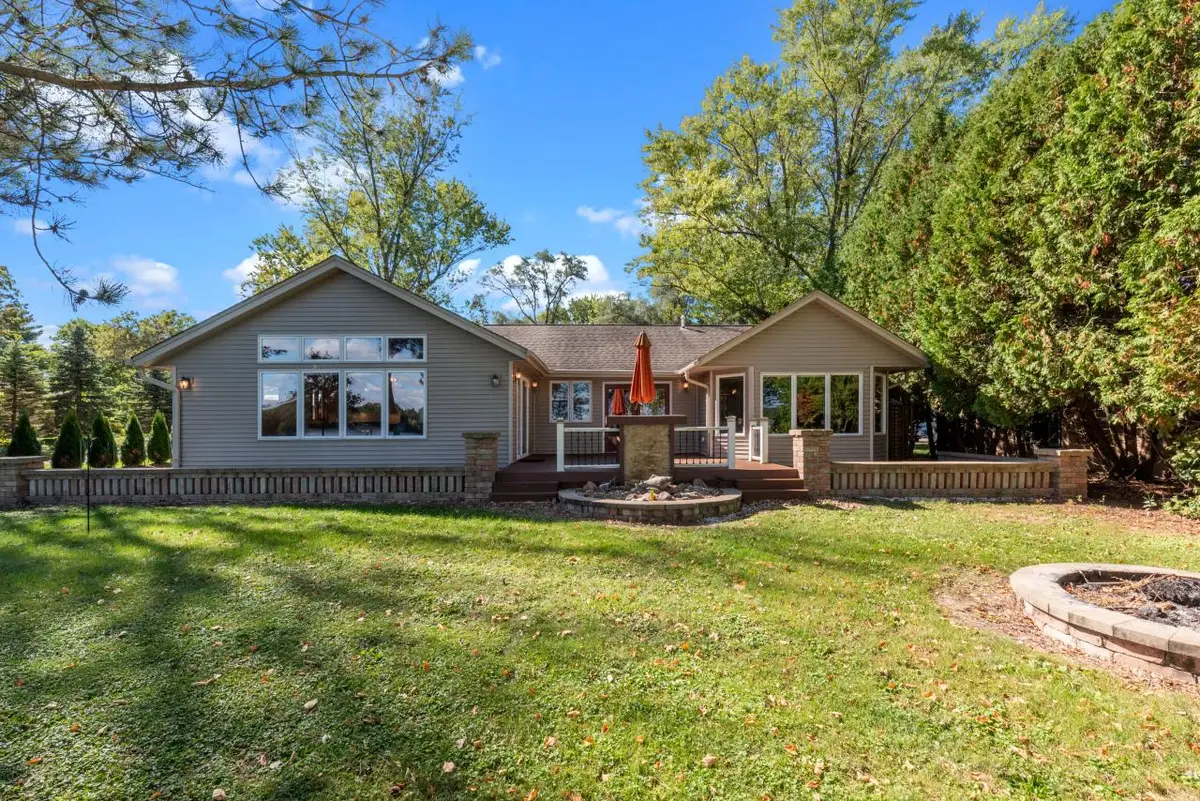 W378S5028 W Pretty Lake ROAD, Dousman, WI 53118 - Image #1