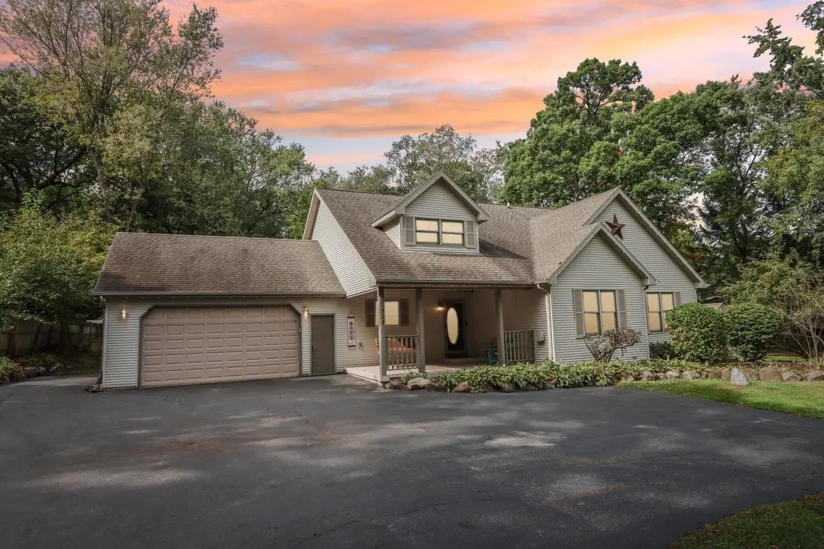 11808 336th AVENUE, Twin Lakes, WI 53181 - Image #1