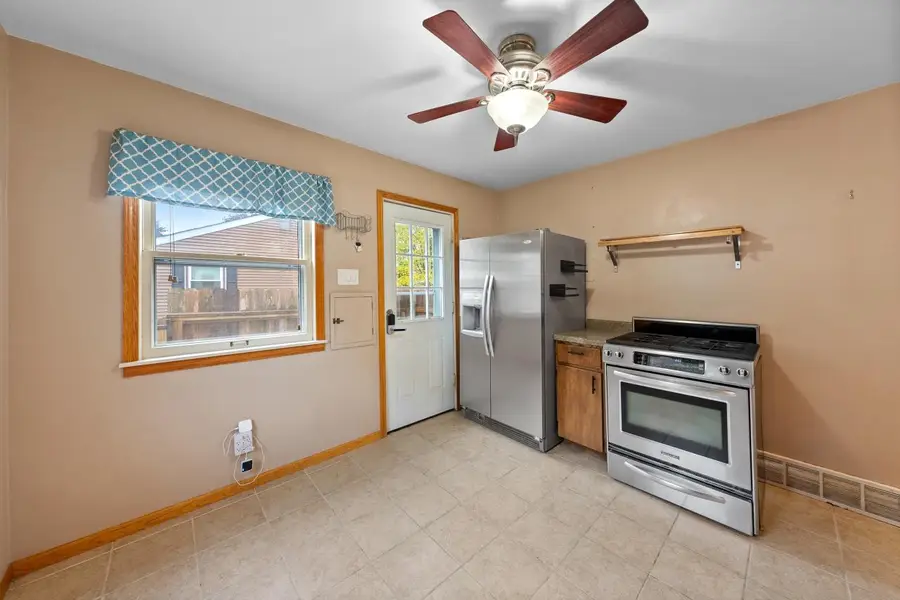 1014 1st AVENUE, Grafton, WI 53024 - Image #3