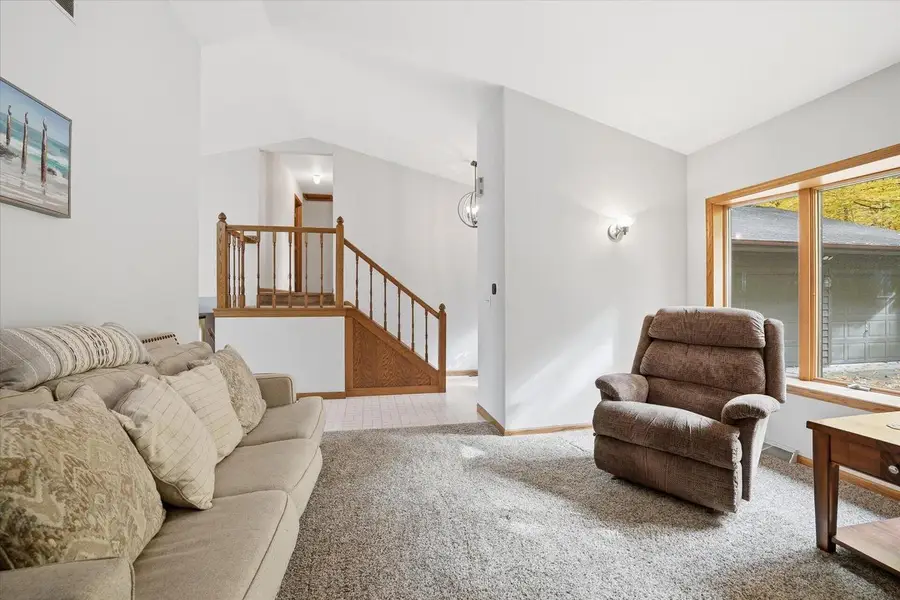 29214 Manor DRIVE, Waterford, WI 53185 - Image #3