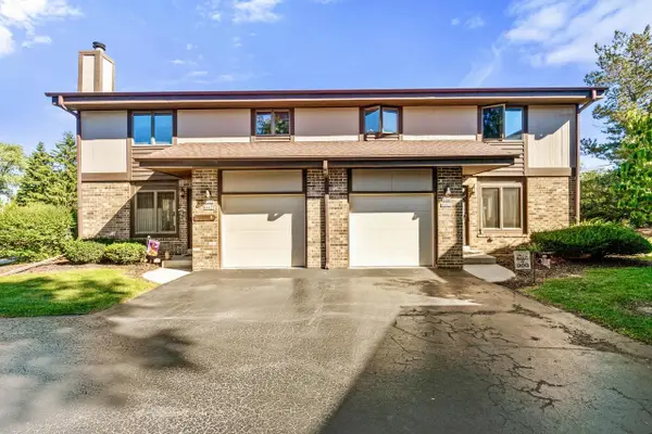 W144N4821 Stone DRIVE, Menomonee Falls, WI 53051