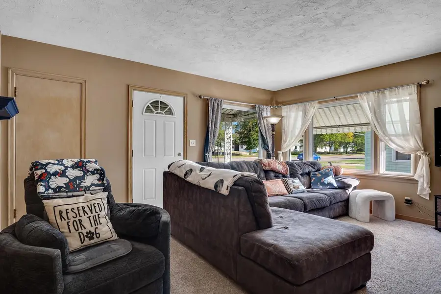 2114 Losey BOULEVARD S, La Crosse, WI 54601 - Image #2