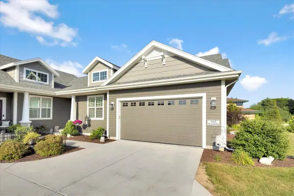 N62W21656 Augusta PARKWAY, Menomonee Falls, WI 53051