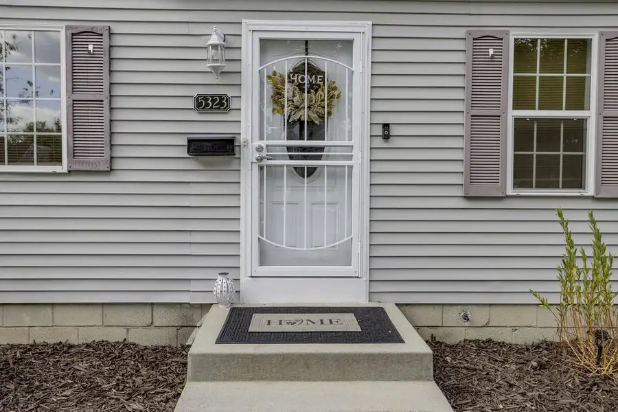 5323 N 51st BOULEVARD, Milwaukee, WI 53218 - Image #2