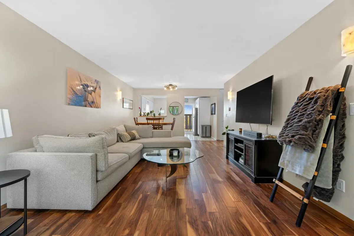 1334 Greenhedge ROAD #B7, Pewaukee, WI 53072 - Image #1