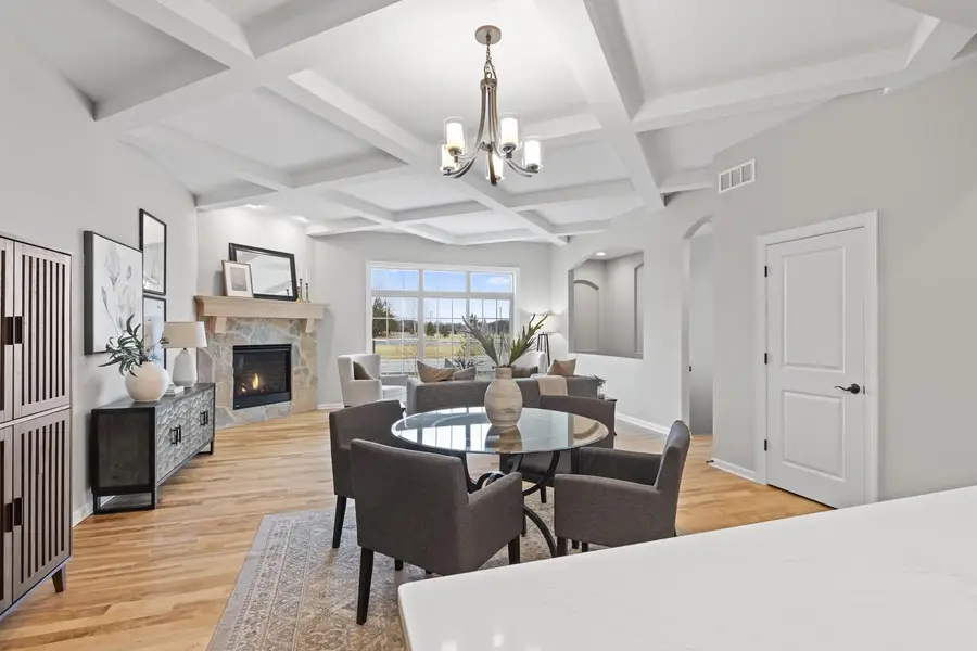 N106W6600 Stone Lake CIRCLE #9, Cedarburg, WI 53012 - Image #3