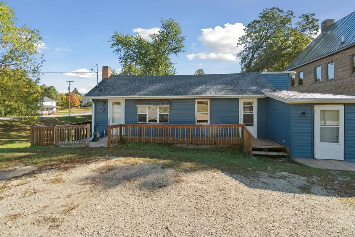 122 N State STREET, Neshkoro, WI 54960 - Image #1