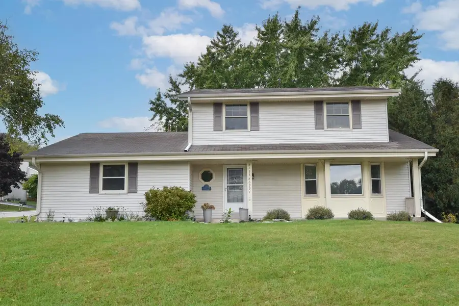 W233N6997 Salem DRIVE, Sussex, WI 53089 - Image #2