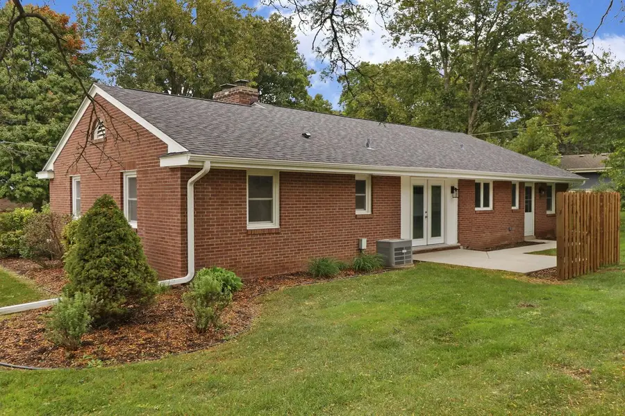 3923 Frances DRIVE, Racine, WI 53405 - Image #2