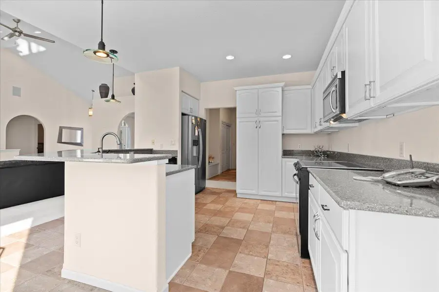 223 Concord DRIVE, Sheboygan Falls, WI 53085 - Image #3