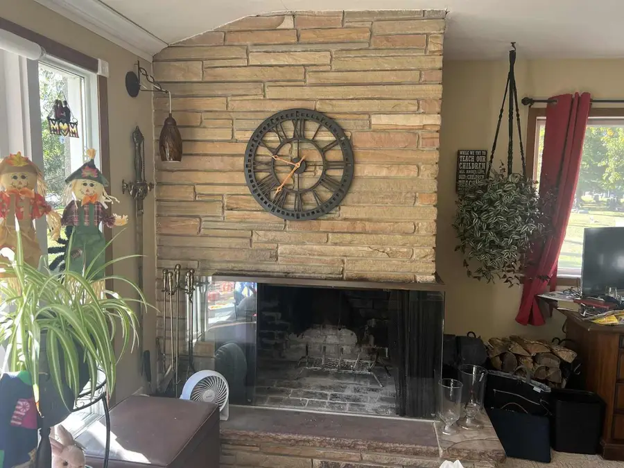 644 W Greenfield STREET, Elkhorn, WI 53121 - Image #3