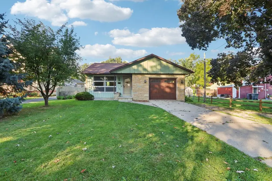 123 W Oak STREET, Lake Mills, WI 53551 - Image #3